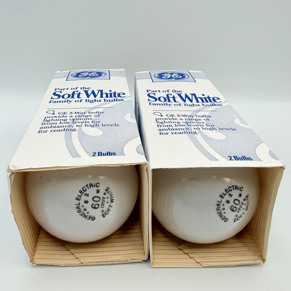GE Soft White 60 Watt Incandescent Light Bulbs 840 Lumens 4 Pack 41028 60A/W - Picture 3 of 4